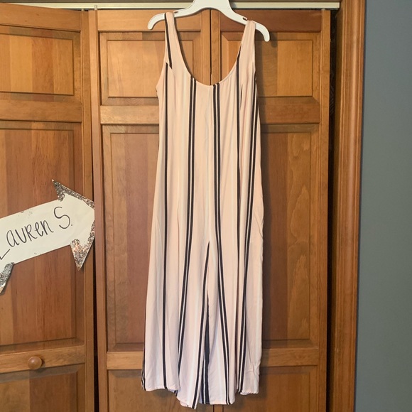 Forever 21 Other - Loose fitted jumpsuit